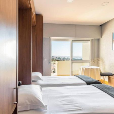 Wonderful Studio In Cascais With Sea View Luaran gambar