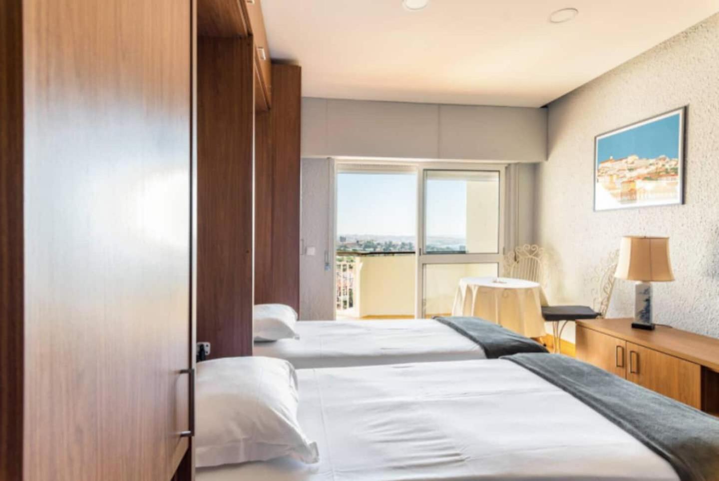 Wonderful Studio In Cascais With Sea View Luaran gambar